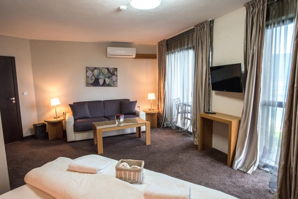 Rocca Resort Glavatartsi Εξωτερικό φωτογραφία